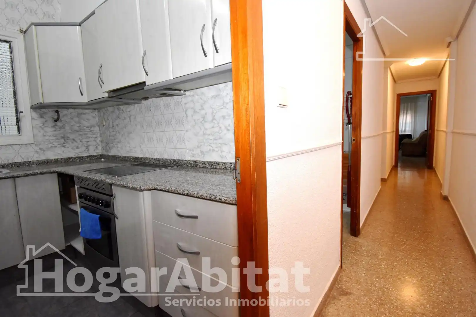 Cocina de Piso en venta en Camí Reial 