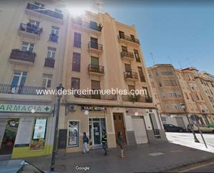 Vista exterior de Dúplex de lloguer en  Valencia Capital amb Balcó