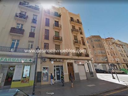 Vista exterior de Dúplex de lloguer en  Valencia Capital amb Balcó