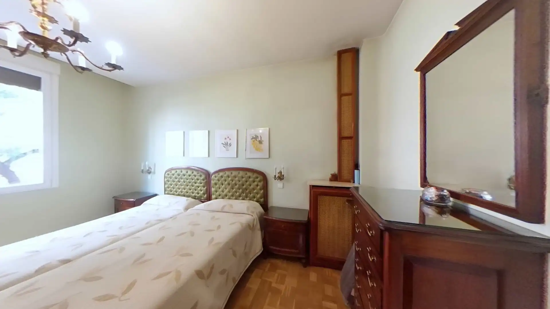 Habitación de Piso en venta en Madrid con Calefacción, Amueblado y Internet