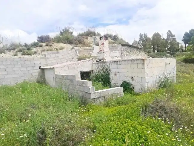 Casa o xalet en venda en Benamaurel amb Jardí privat