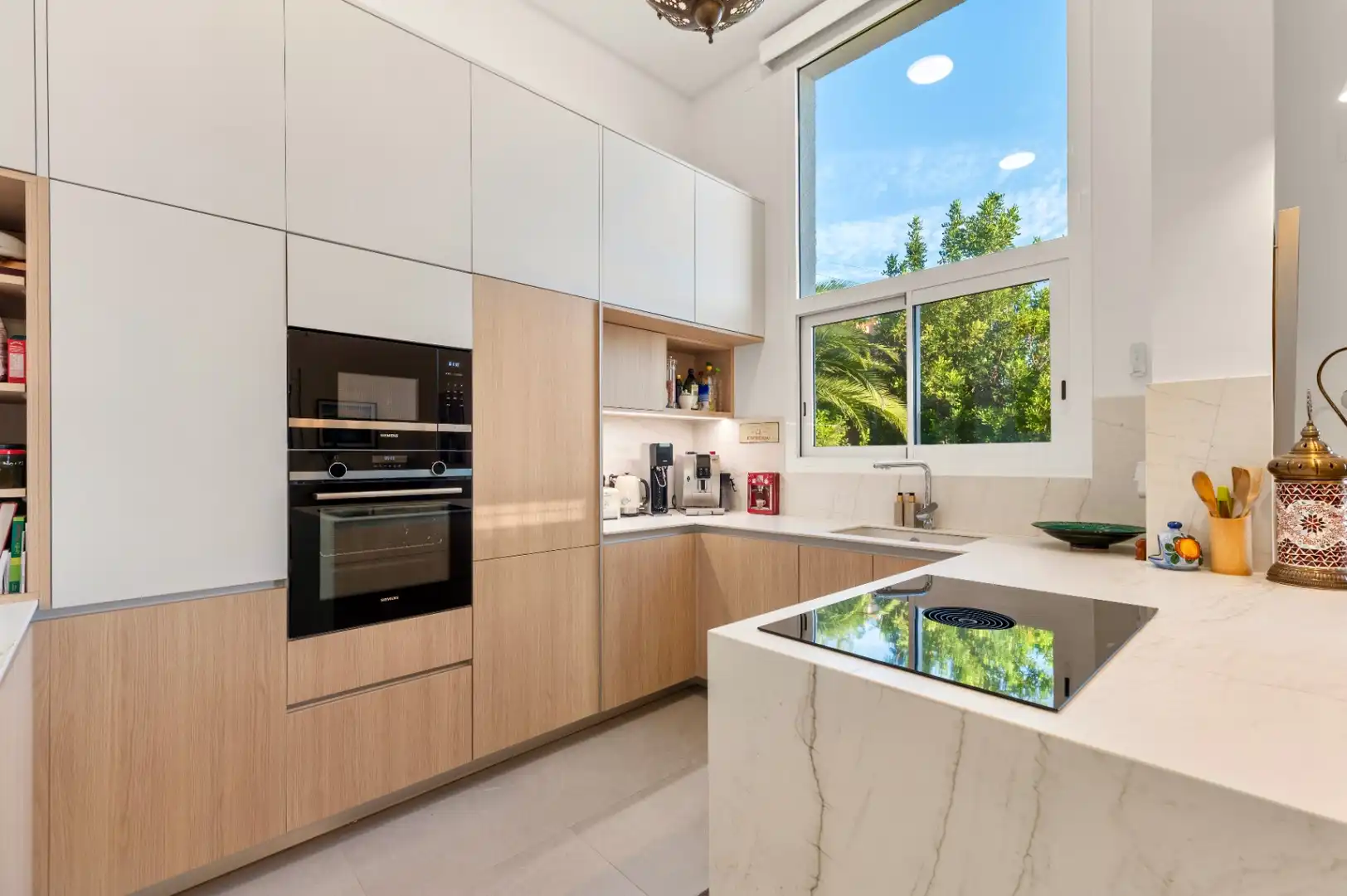Cocina de Casa o chalet en venta en Dénia con Aire acondicionado, Calefacción y Terraza