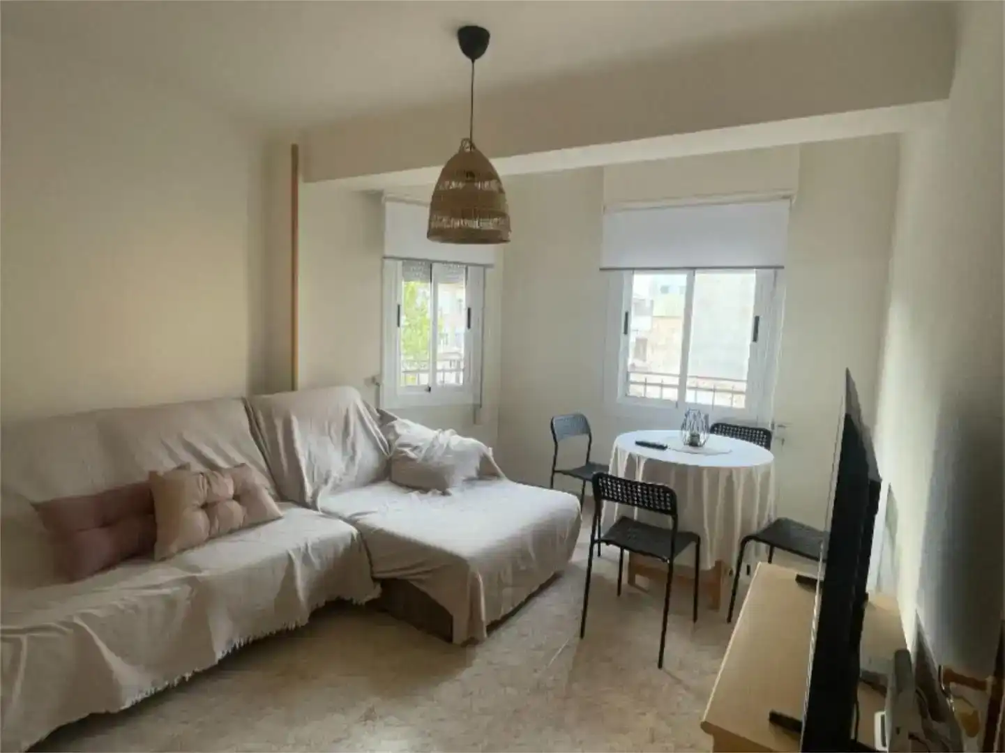 Living room of Flat for rent in Elche / Elx  with Furnished and Balcony