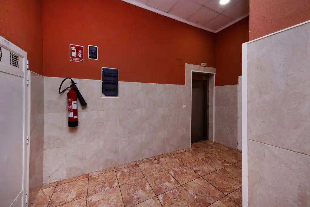 Flat for sale in Urb Colonia Santa Isabel - Res San Antonio -, Haygon - Universidad