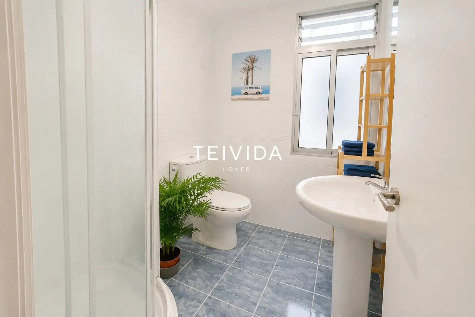 Flat with terrace for sale in Avenida Islas Canarias, imagen 7