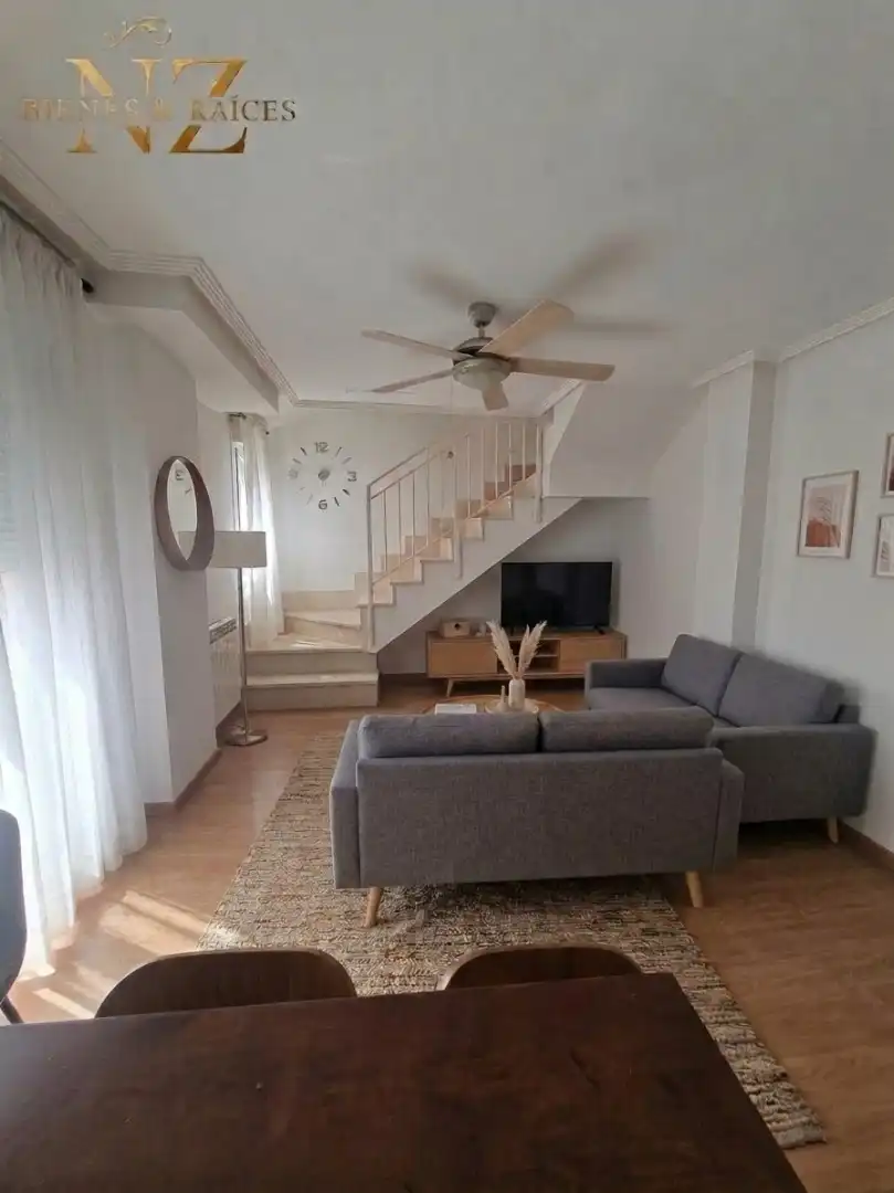 Sala de estar de Dúplex en venta en Numancia de la Sagra con Calefacción, Trastero y Horno