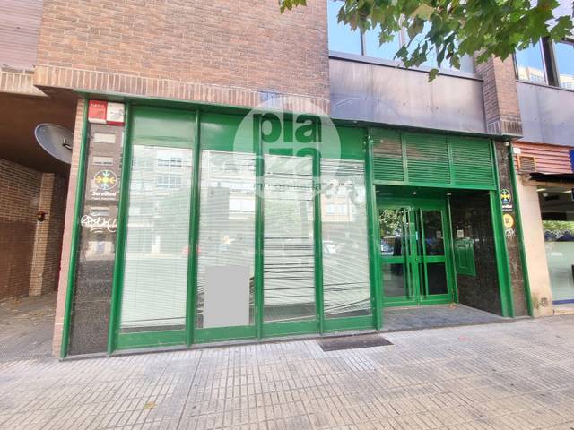 Local comercial en Alquiler en Fernando de Rojas en Gamonal - San Bruno - G9