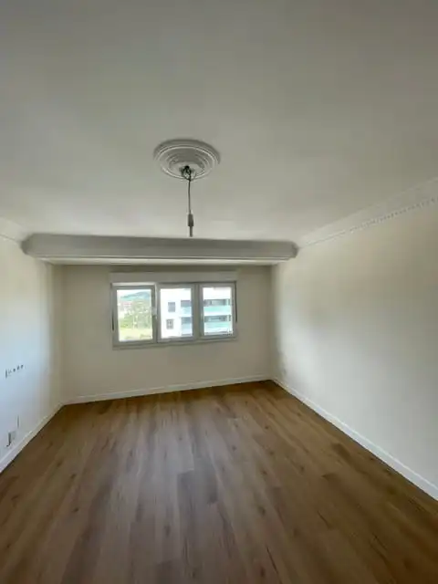 Bedroom of Flat for rent in Gijón   with Heating, Private garden and Oven