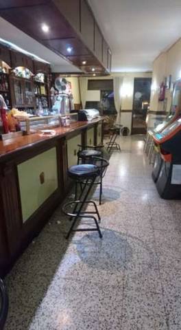 Local comercial en Alquiler en San Vicente - Las Úrsulas