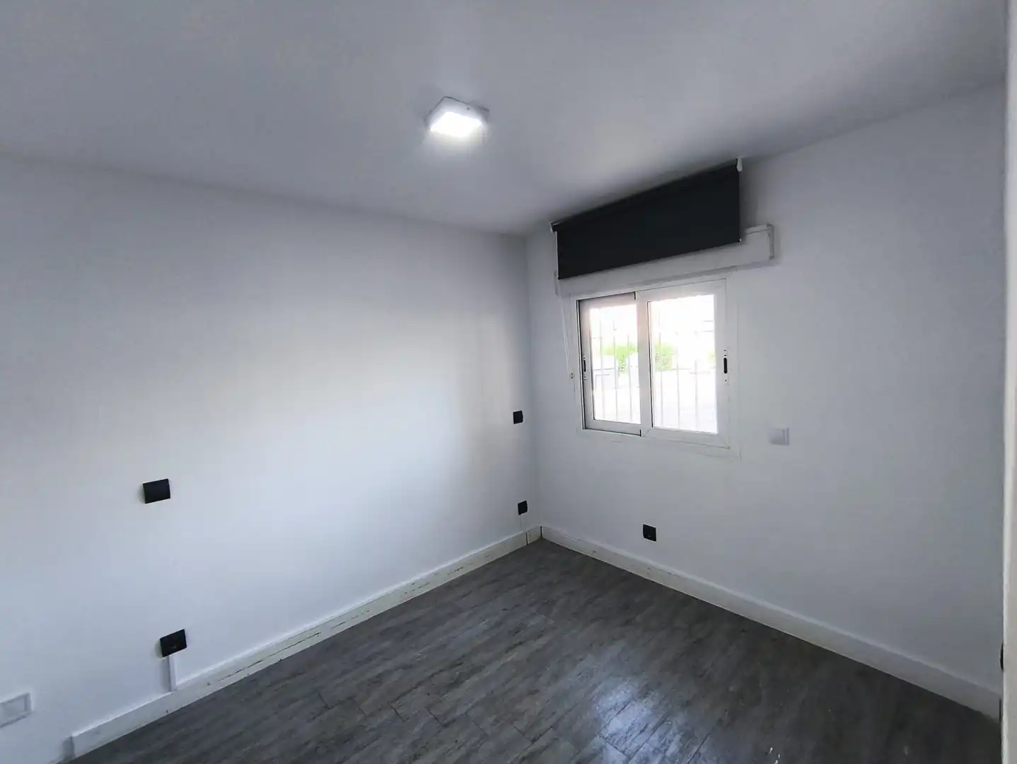 Bedroom of Flat for rent in Getafe  with Air Conditioner, Heating and Washing machine