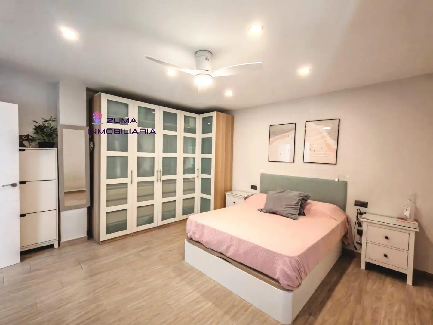 Bedroom of Detached homes for sale in Málaga  with Air Conditioner and Heating
