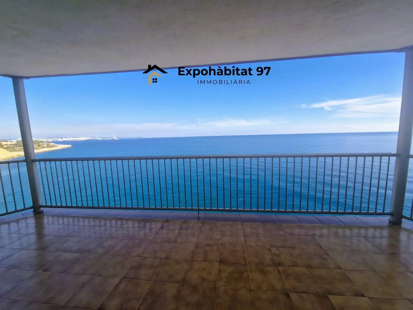 Vista exterior de Apartamento en venta en Salou con Calefacción, Terraza y Amueblado