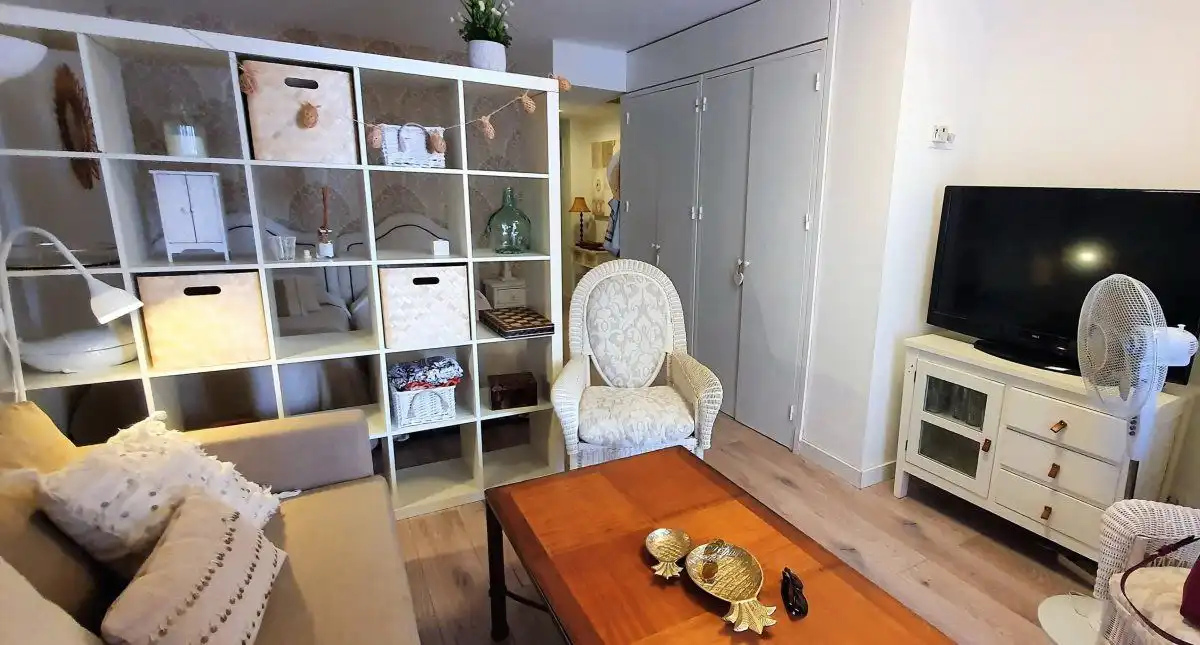 Sala de estar de Apartamento en venta en Sotogrande con Aire acondicionado, Calefacción y Terraza