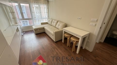Foto 3 de Piso en venta en Emilio Tuya, 12, La Arena, Gijón