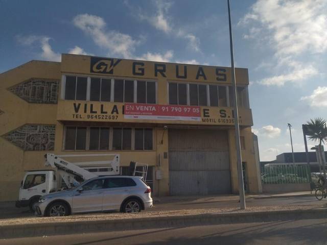 Nave industrial en Venta en Avenida Alemania-Italia