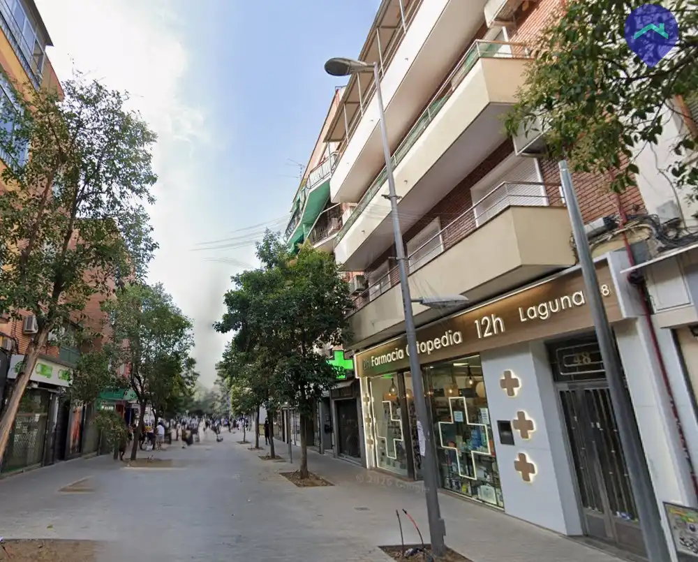Piso en venta en Calle de la Laguna, 50, Vista Alegre