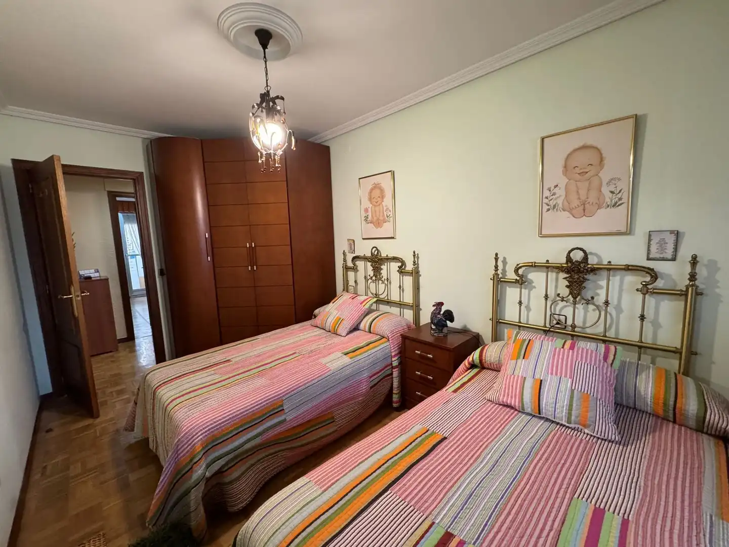 Habitación de Piso en venta en Benavente con Calefacción y Amueblado