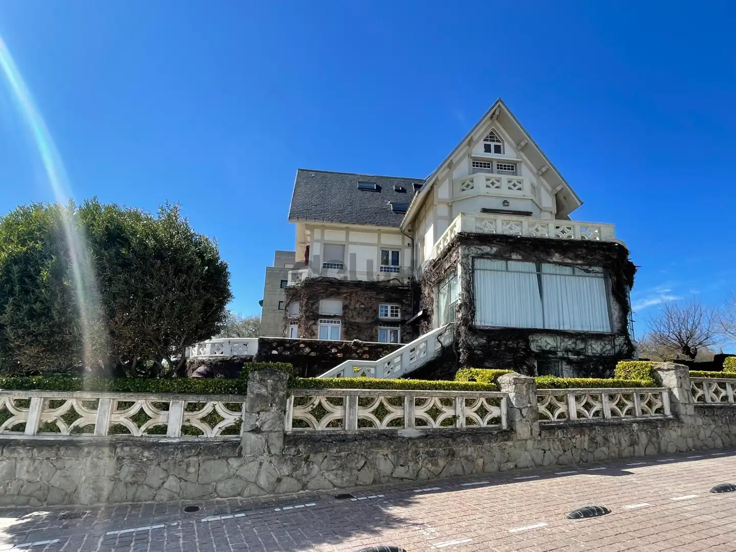 Exterior view of Ground floor for rent in El Sardinero