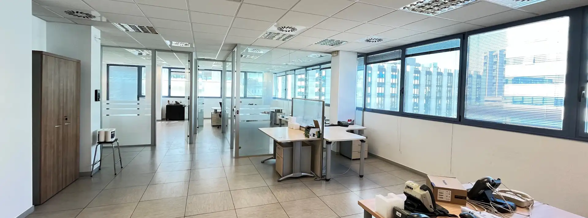 Oficina amb ascensor de lloguer a Centre