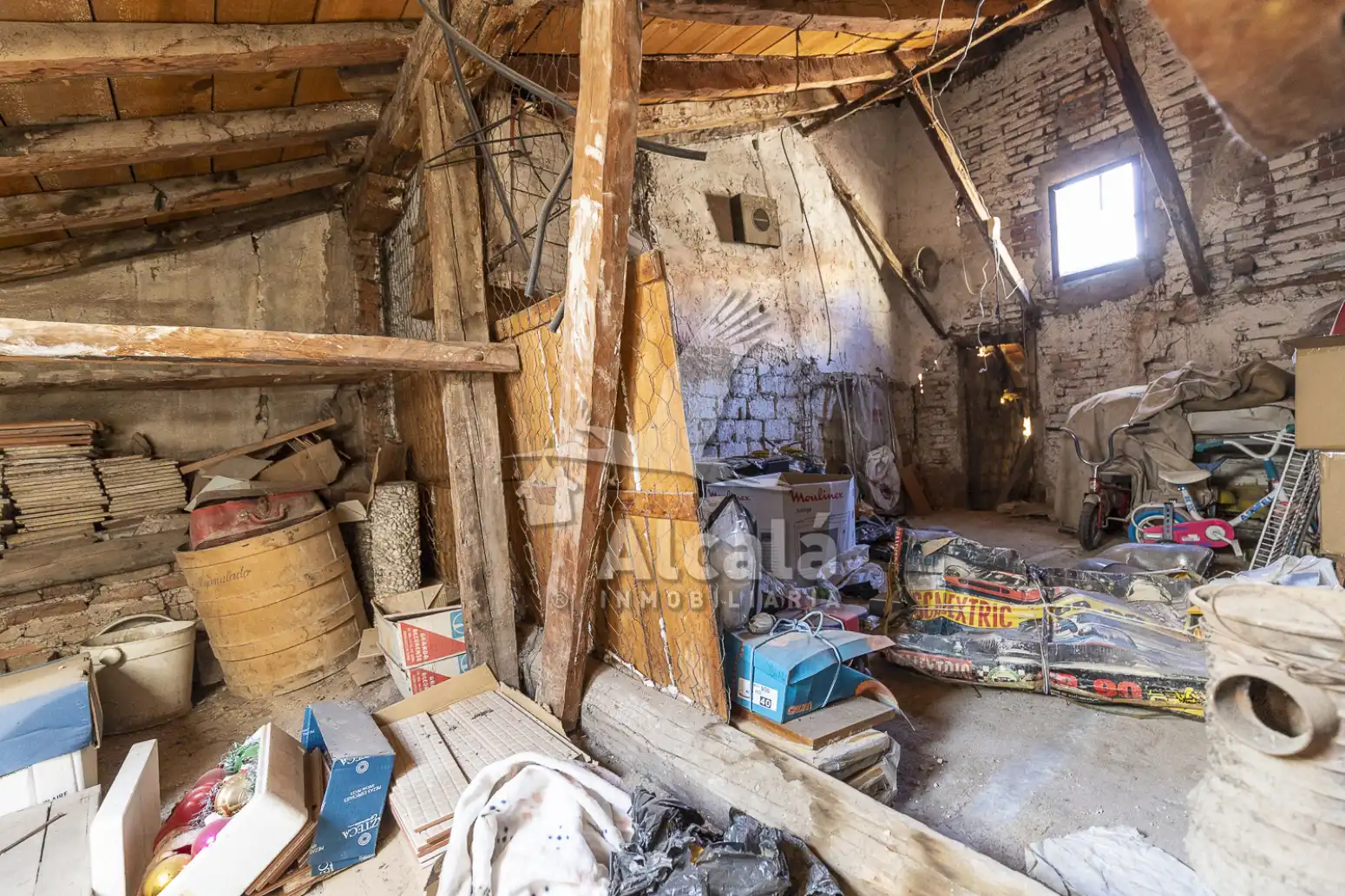 Casa o xalet en venda en Alcalá de Henares amb Calefacció, Traster i Balcó