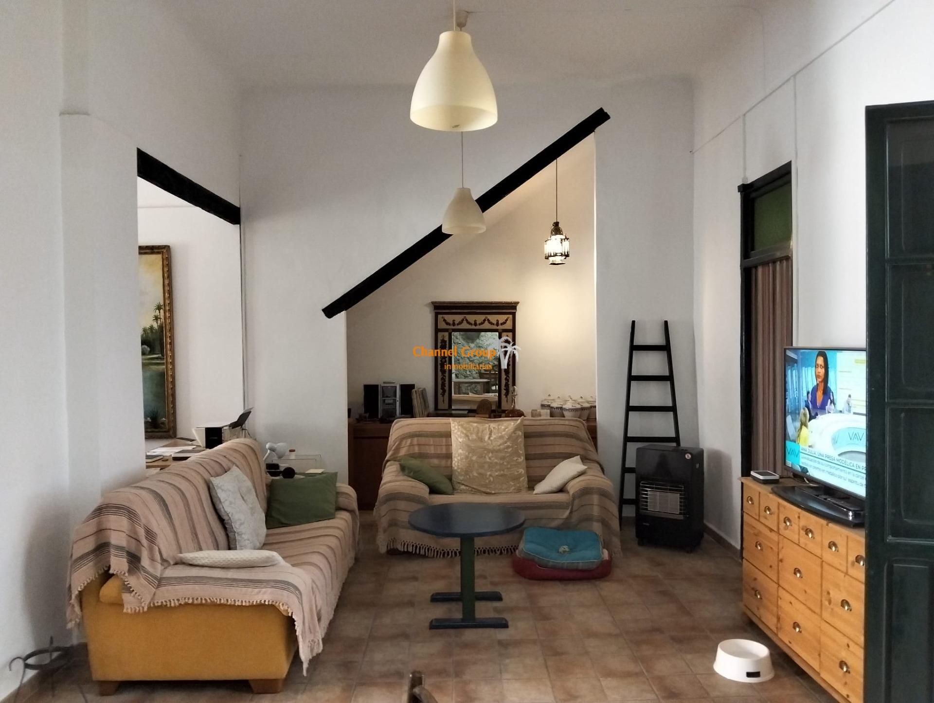 Living room of House or chalet for sale in Elche / Elx  with Private garden, Terrace and Balcony