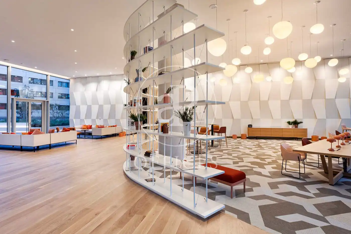 Office for rent in Madrid  with Air Conditioner