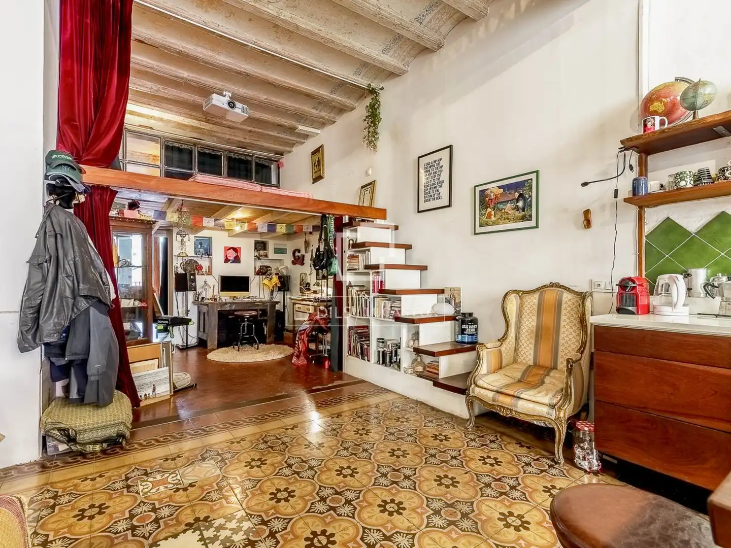 Sala de estar de Piso en venta en Barcelona con Aire acondicionado, Terraza y Balcón