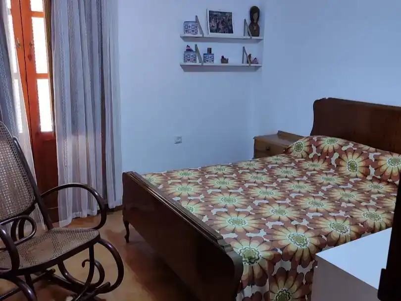 Habitación de Piso en venta en Vélez de Benaudalla, Granada