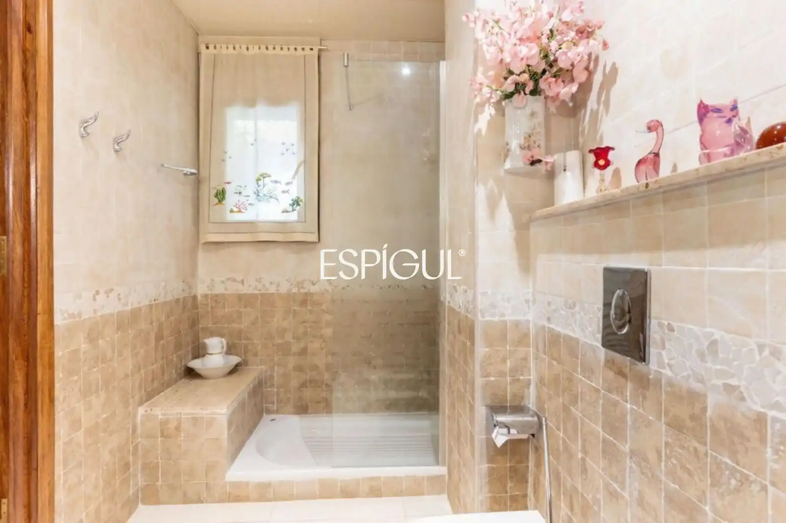 Baño de Casa o chalet en venta en Sant Cugat del Vallès con Aire acondicionado, Calefacción y Jardín privado