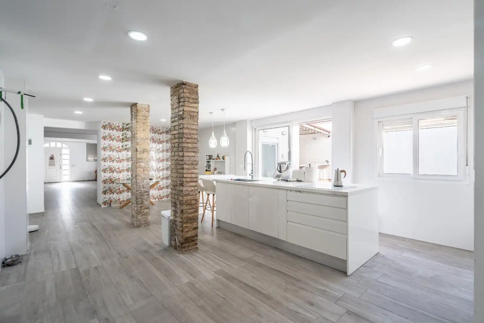Kitchen of Houses for sale in Valencia  with Private garden, Terrace and Swimming Pool
