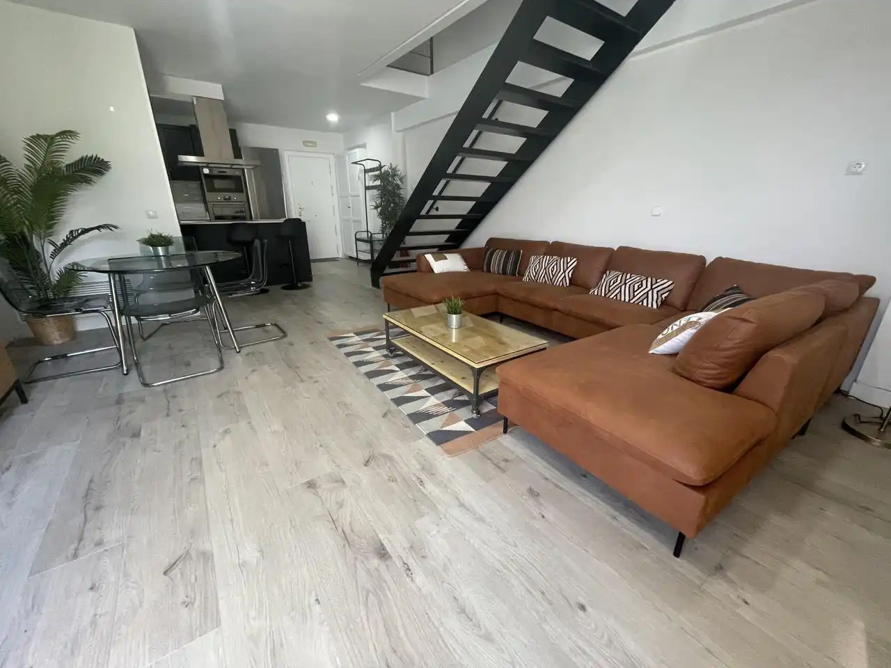Living room of Lofts for rent in San Sebastián de los Reyes  with Air Conditioner, Private garden and Terrace