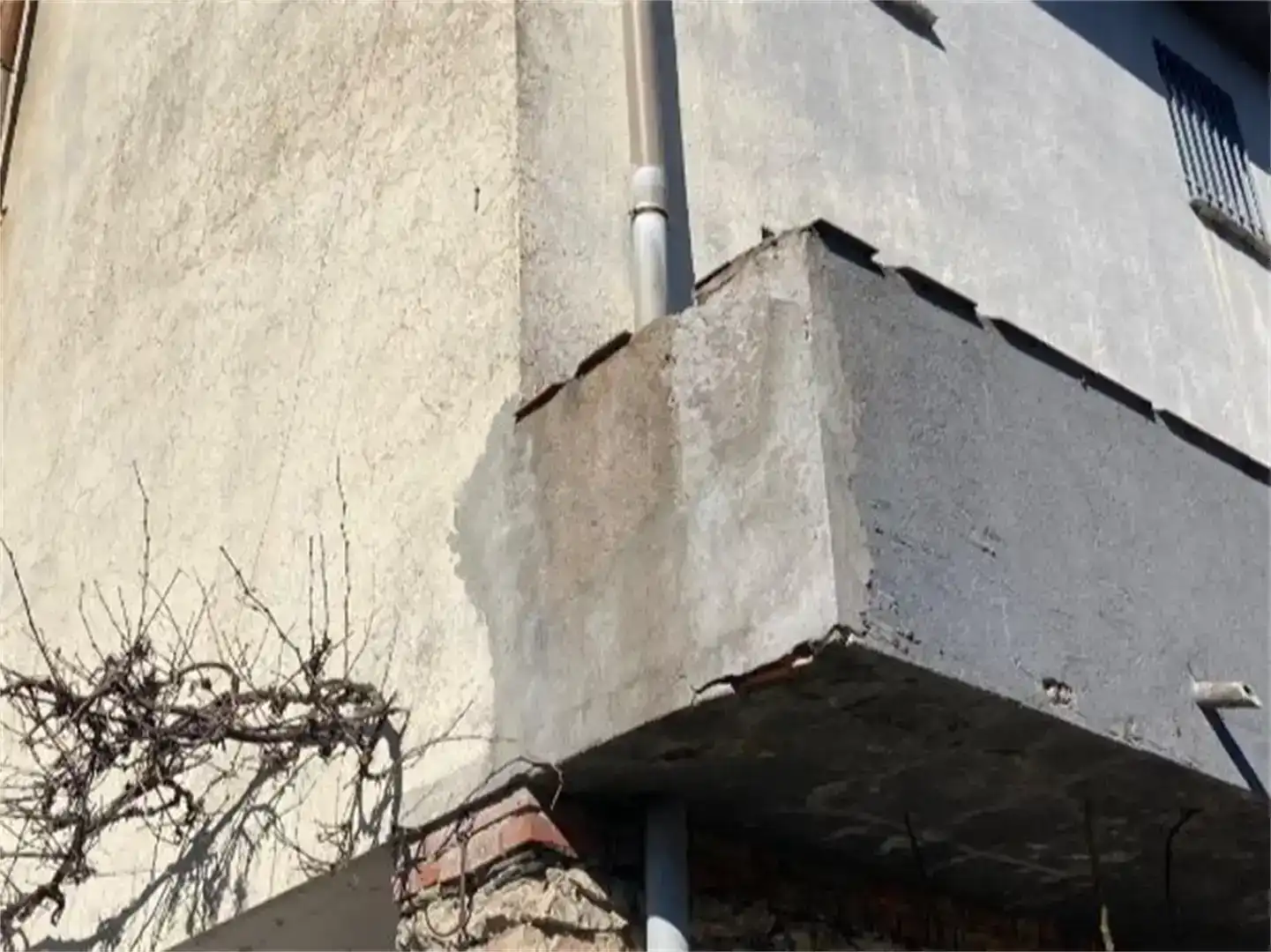 Vista exterior de Casa adosada en venta en Campillo de Ranas con Jardín privado y Trastero