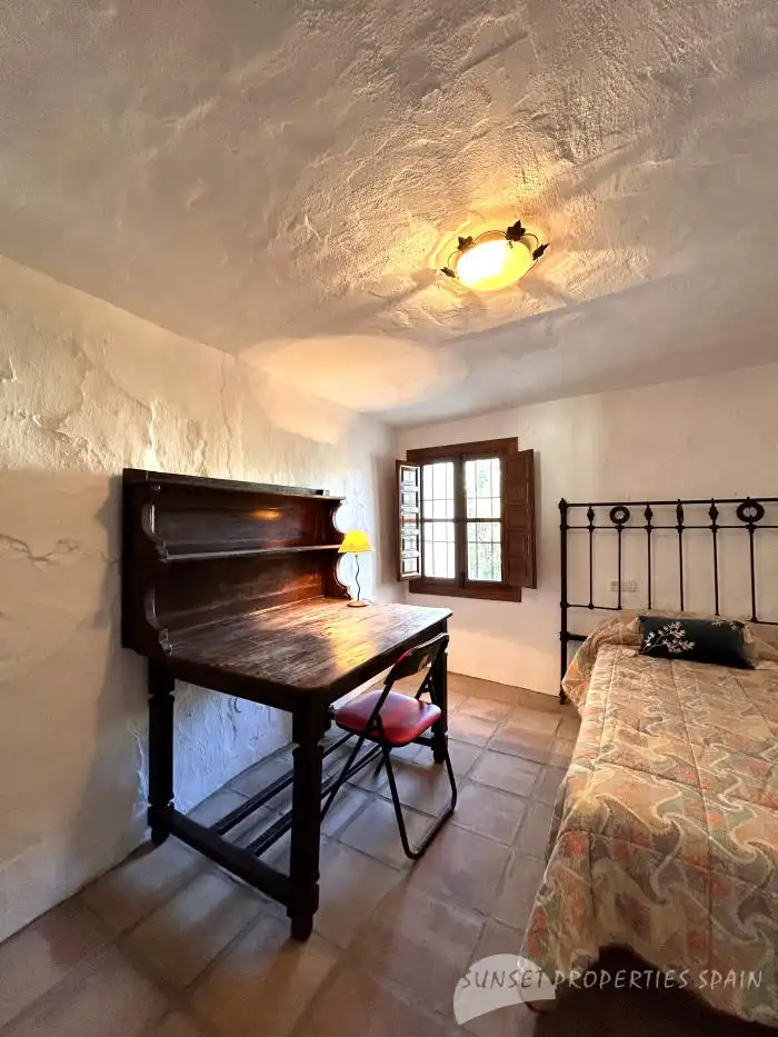 Bedroom of Houses for sale in Cómpeta  with Furnished