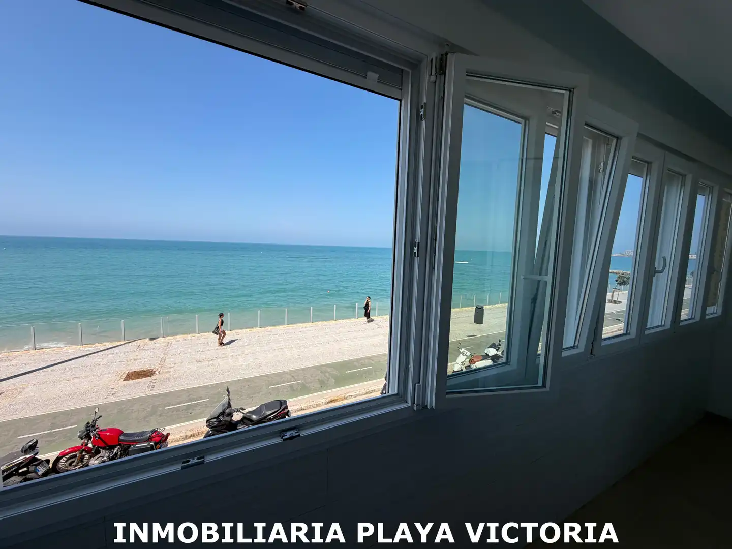 Flat with terrace for sale in Avenida Amílcar Barca, imagen 7