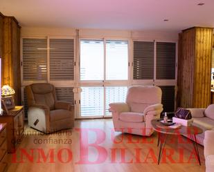 Living room of Flat for sale in  Jaén Capital  with Air Conditioner and Community pool