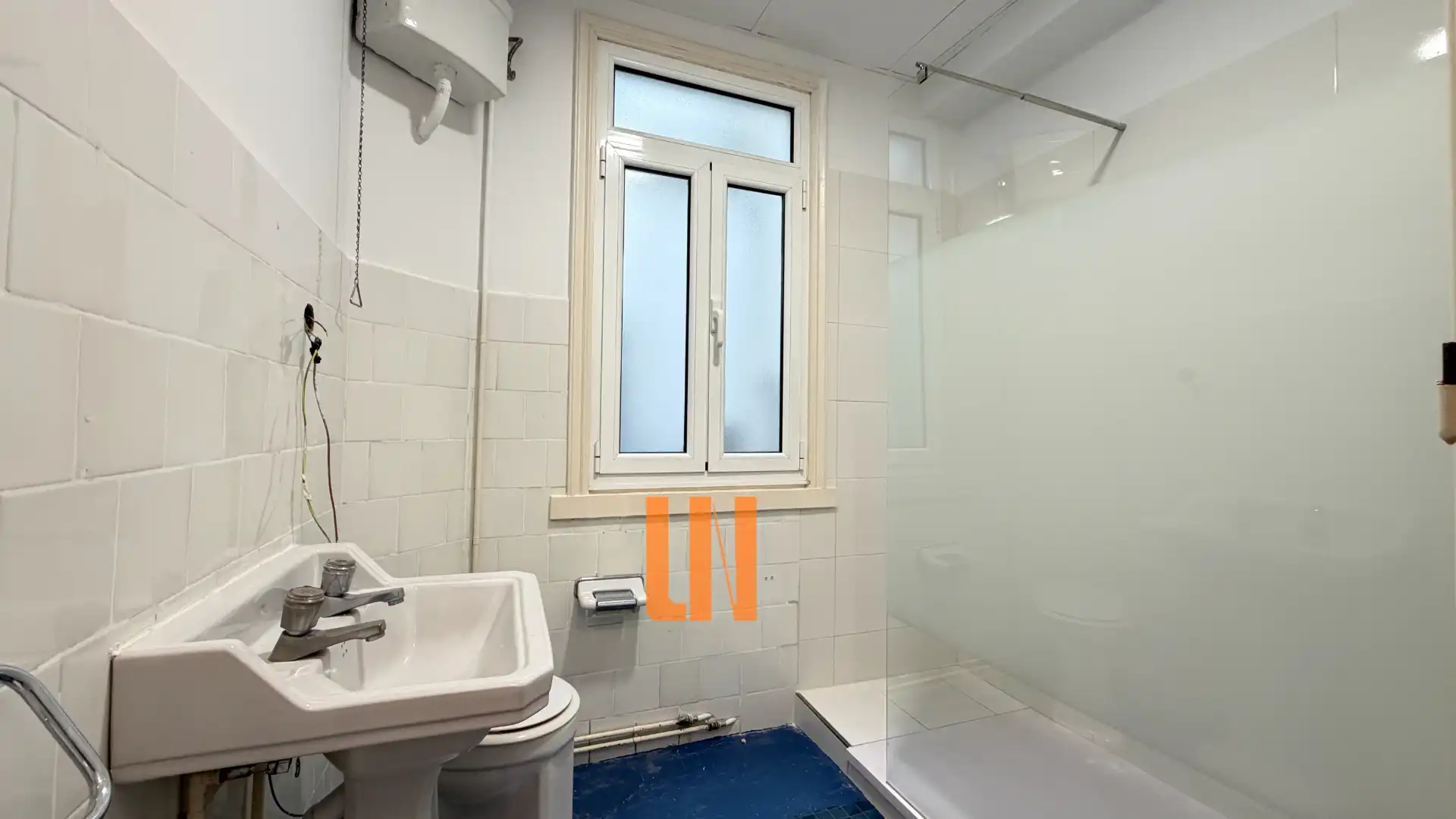 Baño de Piso en venta en A Coruña Capital  con Horno