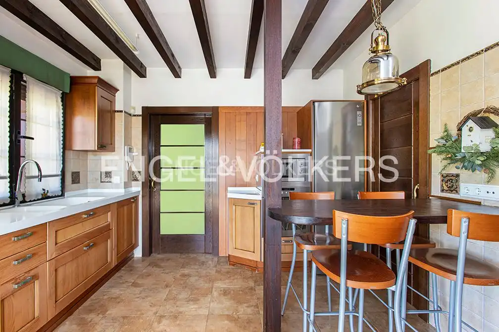 Cocina de Casa o chalet en venta en Gijón  con Calefacción, Jardín privado y Terraza