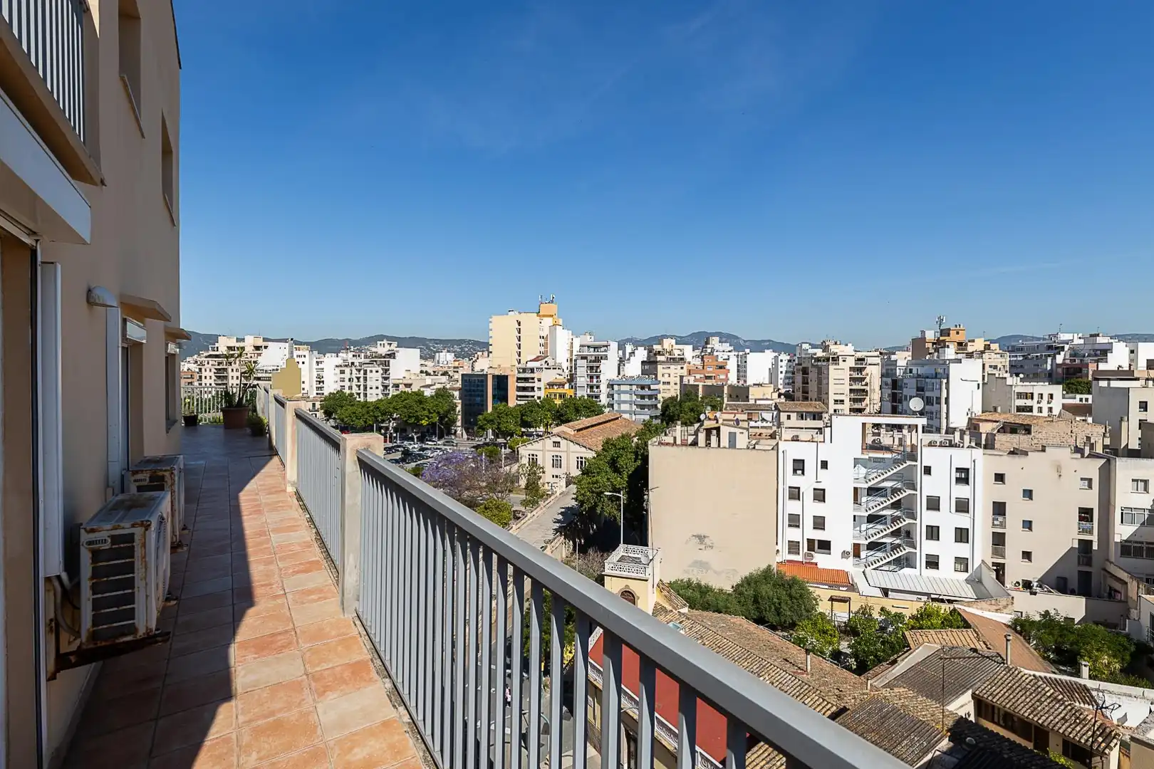 Vista exterior de Àtic en venda en  Palma de Mallorca amb Aire condicionat, Calefacció i Parquet