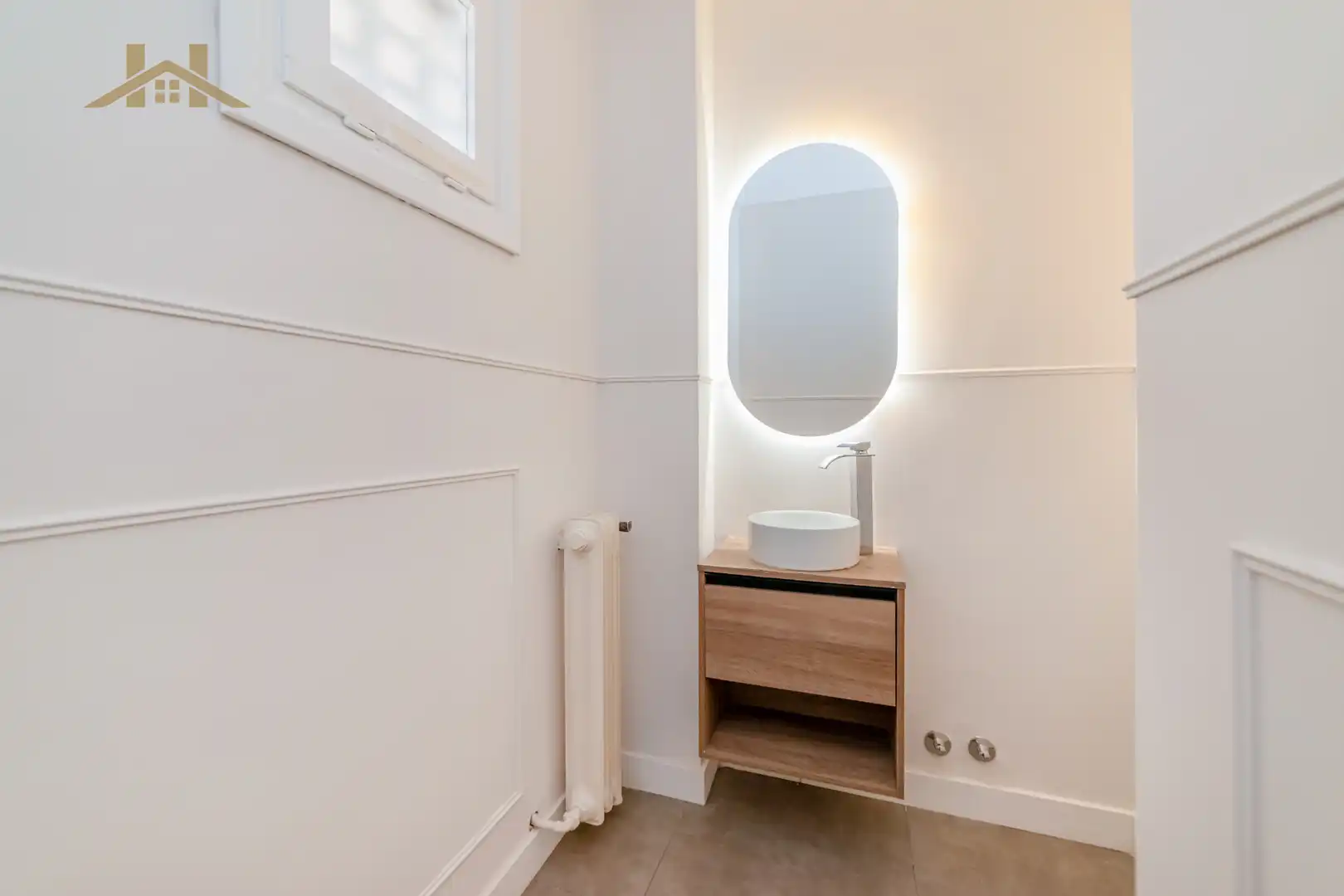 Baño de Casa adosada en venta en Las Rozas de Madrid con Aire acondicionado, Calefacción y Jardín privado
