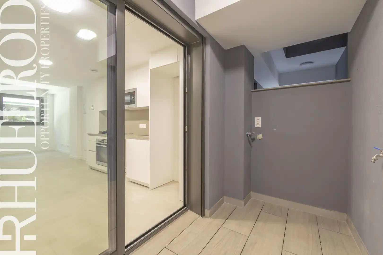 Maisonette zum Verkauf in Badalona mit Klimaanlage, Heizung und Parkett