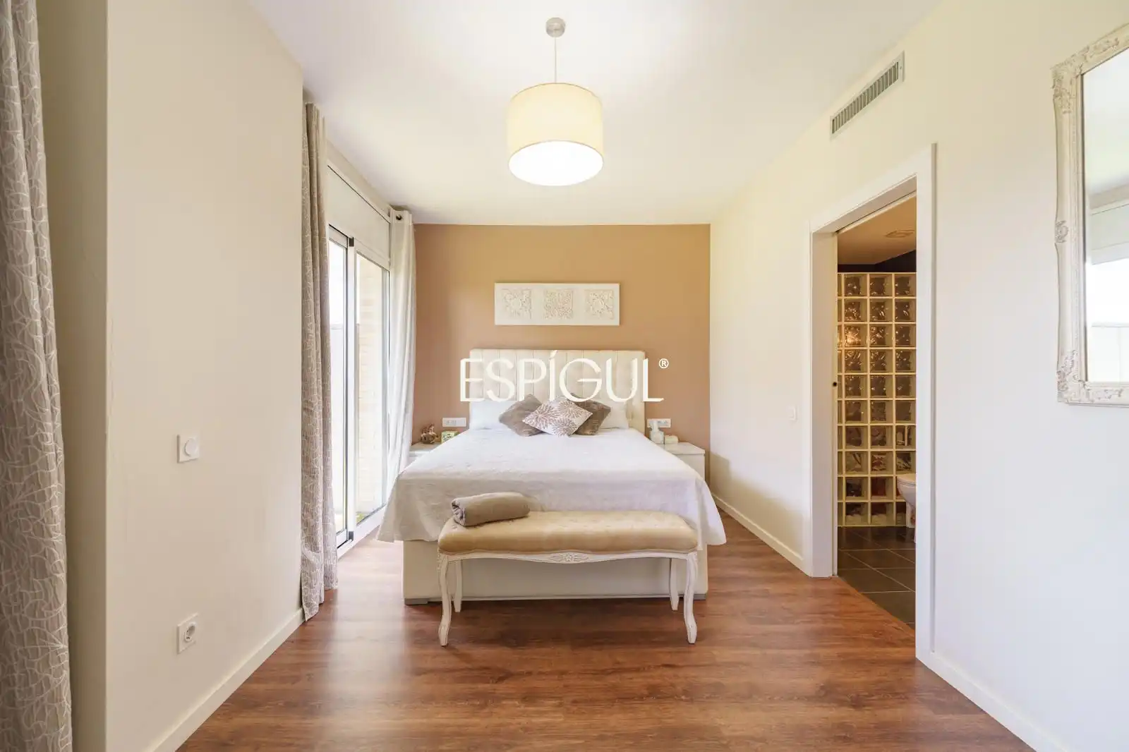 Bedroom of Flat for sale in Mataró  with Air Conditioner, Heating and Terrace