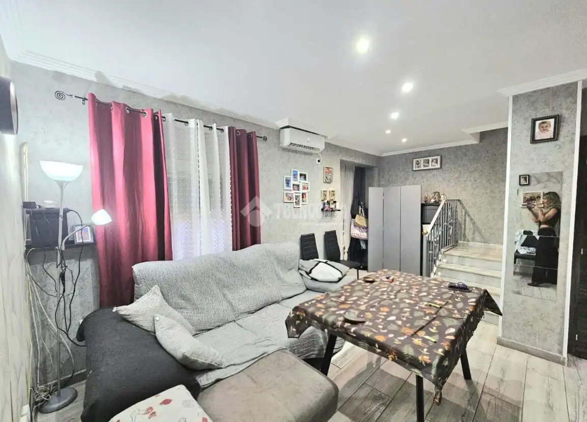 Casa bifamiliare in vendita a C. Carmolí, imagen 4