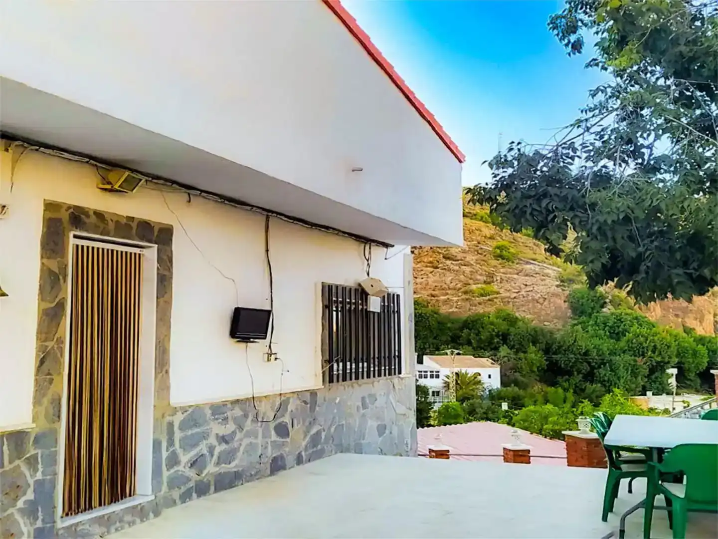 Vista exterior de Finca rústica en venda en Macael amb Aire condicionat, Piscina i Balcó