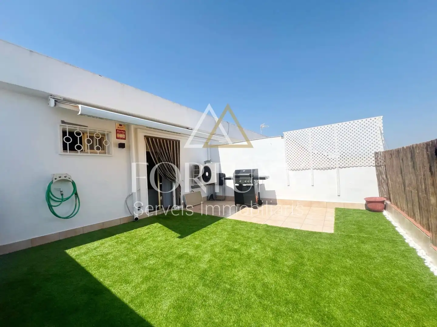 Terraza de Dúplex de alquiler en Salou con Aire acondicionado