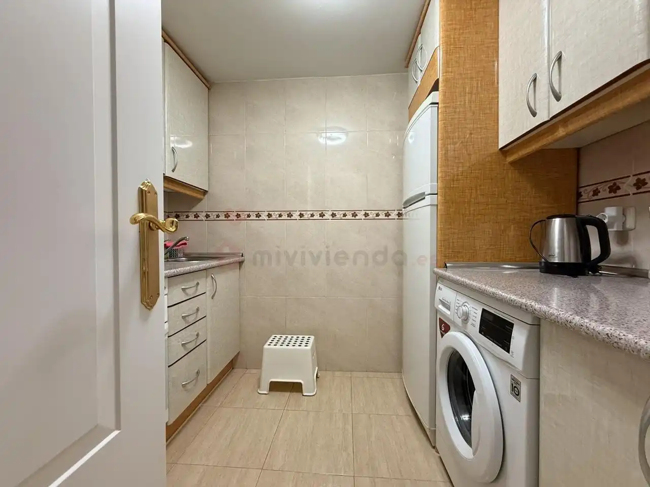 Cocina de Apartamento de alquiler en Madrid con Aire acondicionado, Calefacción y Piscina