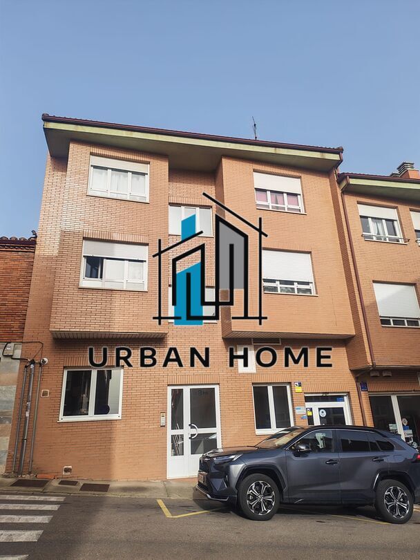 Maisonette zum Verkauf in Calle León Felipe