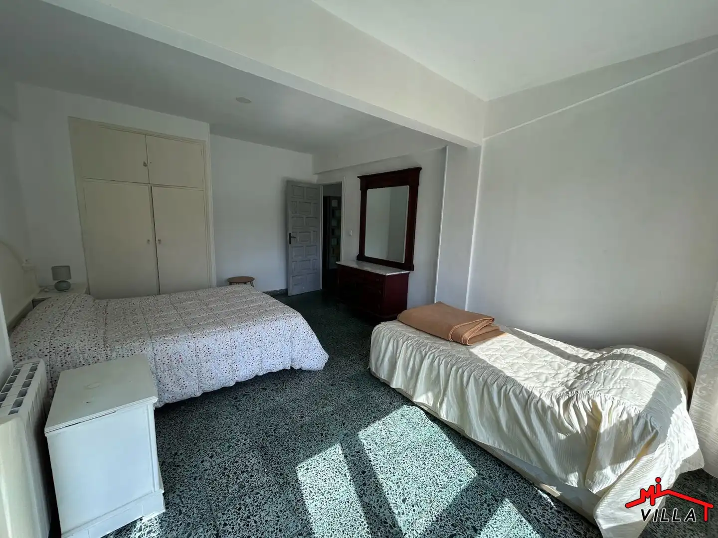 Schlafzimmer von Wohnung zum Verkauf in Laredo mit Heizung, Terrasse und Möbliert