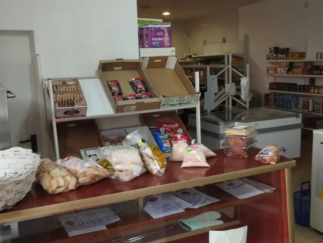 Local de lloguer en Marchena amb Aire condicionat