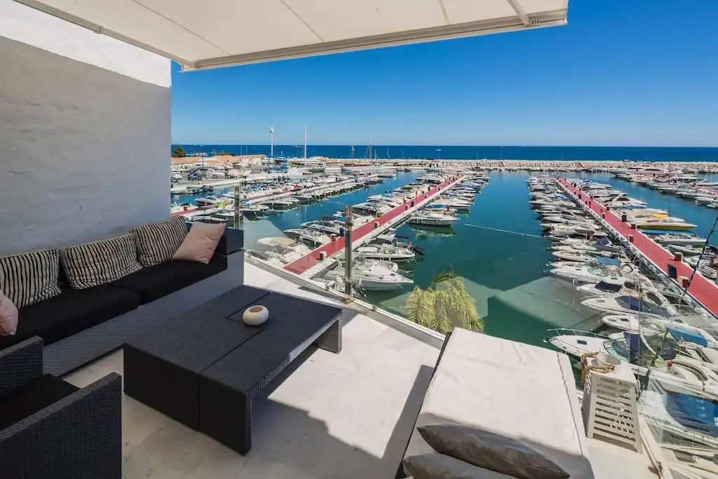 Attic for sale in Puerto Banús