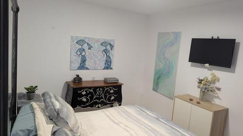 Foto 2 de Casa adosada en venda a Calle Calle de Sor Ángela de la Cruz, La Banda - Campo de Fútbol, Cádiz